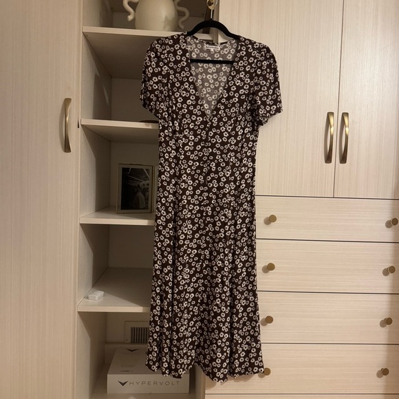 Reformation Locklin Dress - Picture 5 of 11